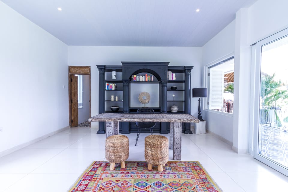 Villa, 5 Bedrooms | Living area | LED TV