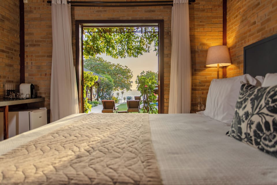Deluxe Room, Sea View | Egyptian cotton sheets, premium bedding, pillowtop beds, minibar