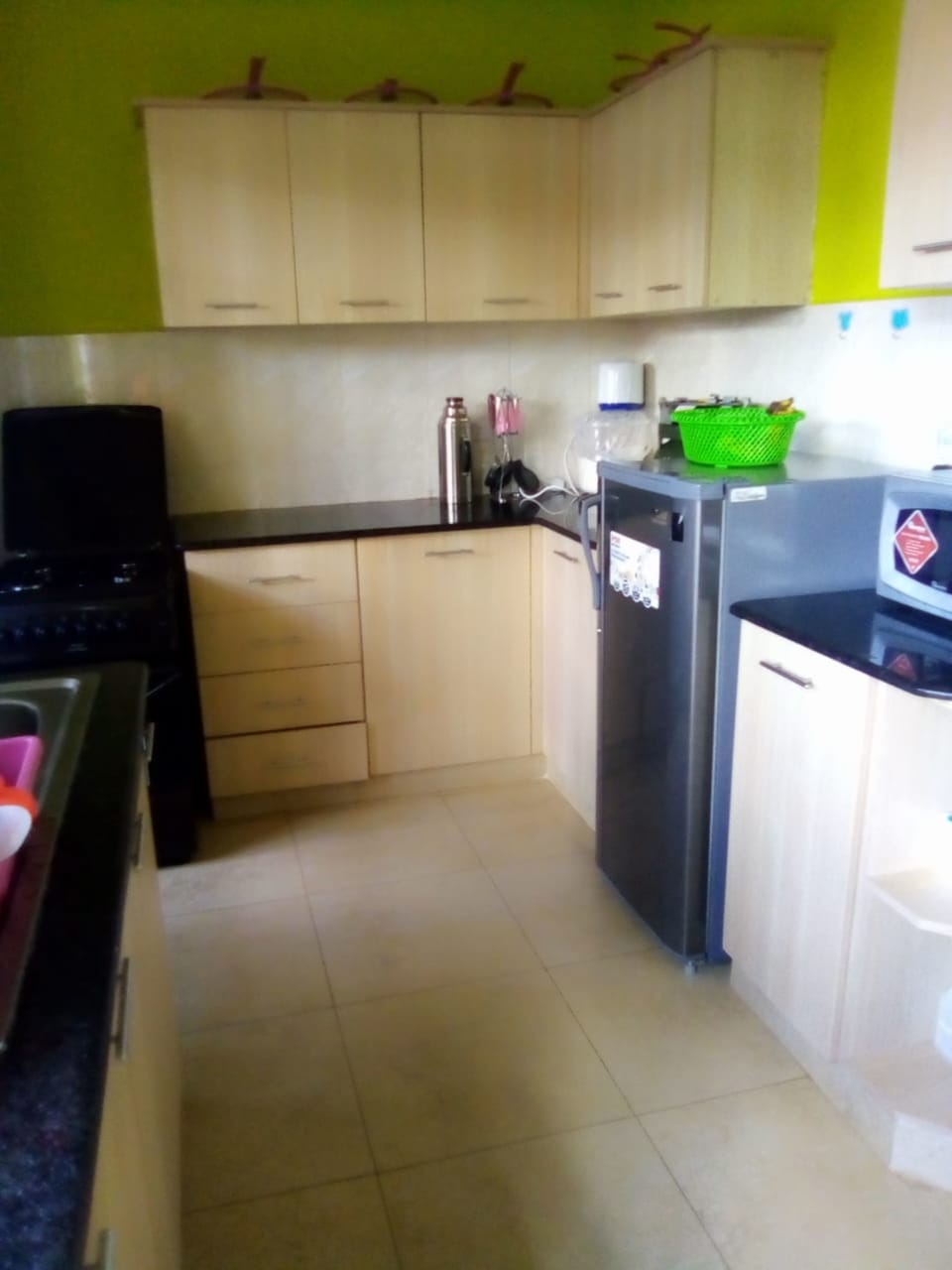 Apartment, 2 Bedrooms | Private kitchen | Fridge, microwave, oven, stovetop