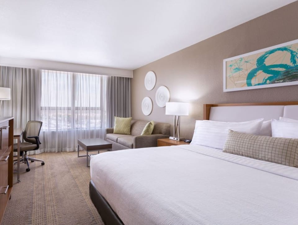 In-room safe, desk, laptop workspace, blackout drapes