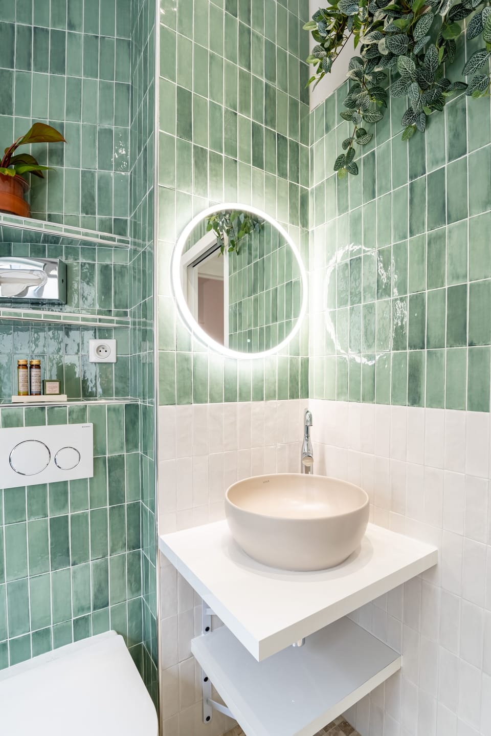 Comfort Double Room, Bathtub | Bathroom | Free toiletries, hair dryer, bathrobes, slippers
