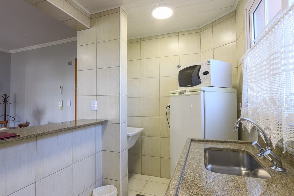 Triple Room | 1 bedroom, minibar, in-room safe, desk