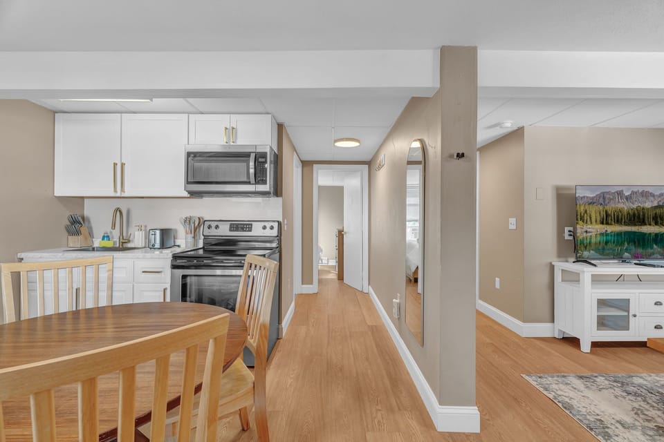 Family Duplex | Living area | 32-inch LED TV with cable channels, TV