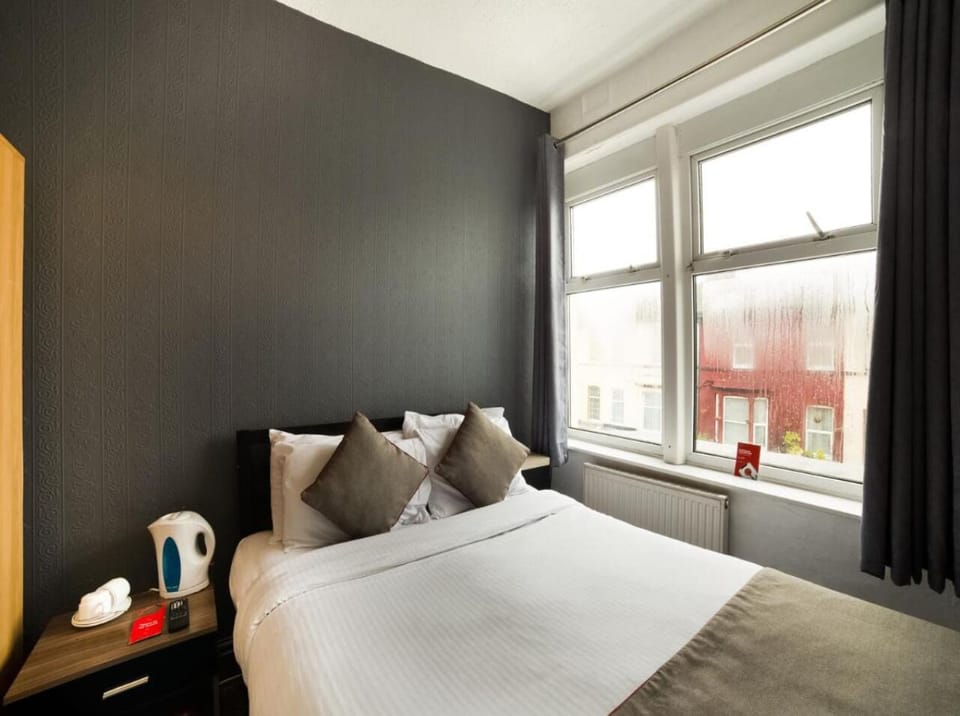 Double Room, Shared Bathroom