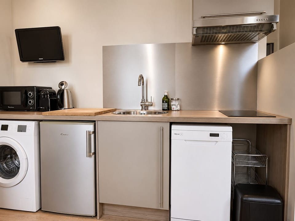 Apartment (35m²) - Nearby the Hotel | Private kitchen | Eco-friendly cleaning products