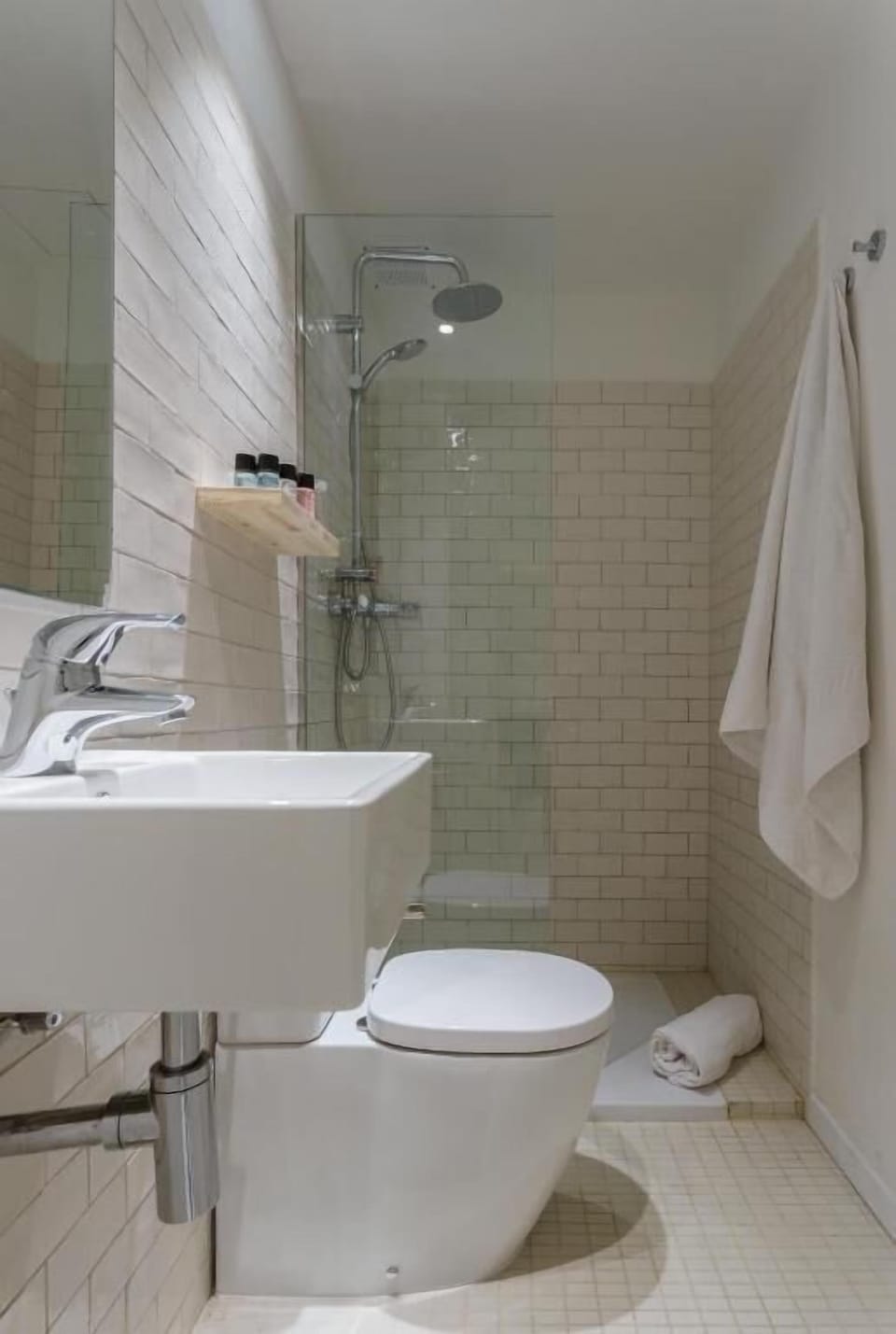 Free toiletries, hair dryer, towels, soap