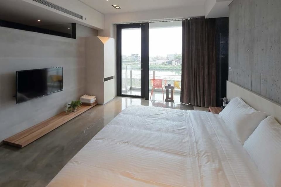 Double Room (B) | View from room
