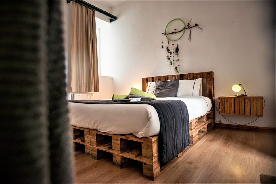 Double Room, Accessible, Private Bathroom (1) | Individually decorated, individually furnished, desk, laptop workspace