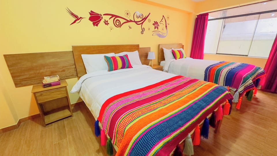 Doble Twin (Cama Matrimonial + 1 cama) | Iron/ironing board, free WiFi, bed sheets