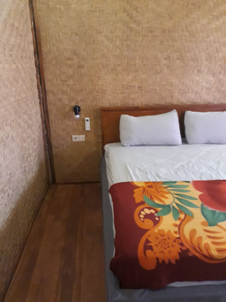 In-room safe, rollaway beds, free WiFi