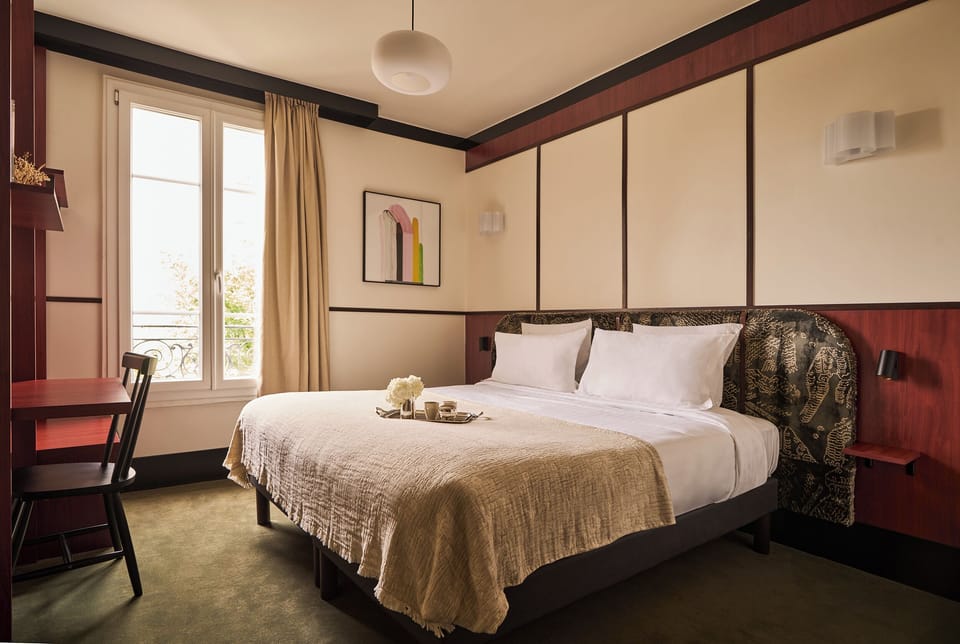 Double or Twin Room | Desk, laptop workspace, blackout drapes, soundproofing
