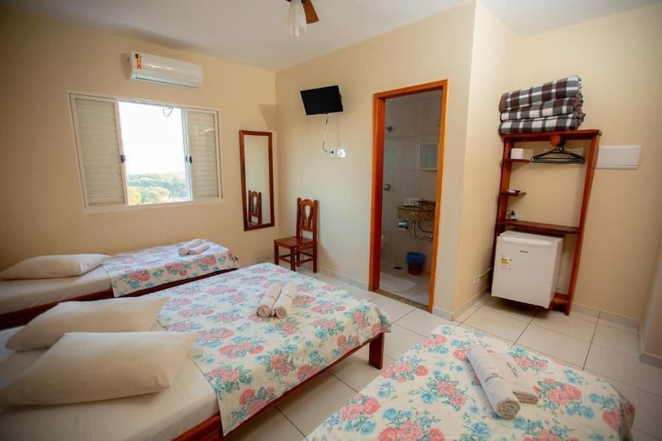 Standard Quadruple Room | Free WiFi, bed sheets