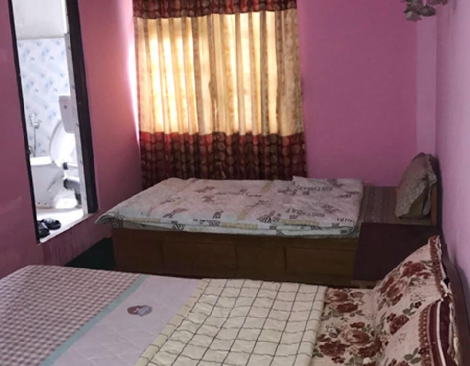 Basic Room | Free WiFi