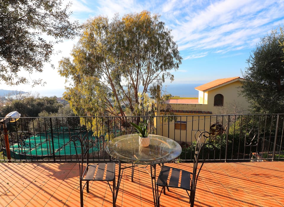 Superior Apartment, 3 Bedrooms | Water view