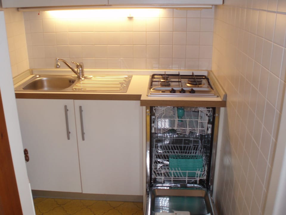 Family Apartment, 1 Bedroom, Partial Sea View | Private kitchen | Full-size fridge, microwave, stovetop, dishwasher