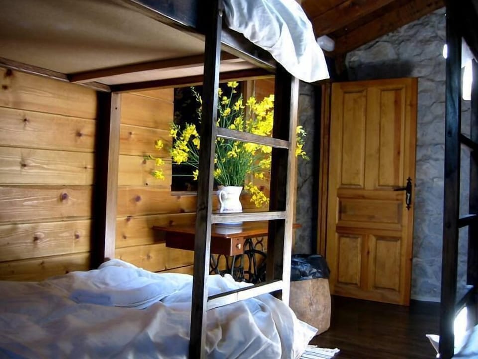 1 bed in a Mixed Dormitory Room | Free WiFi, bed sheets