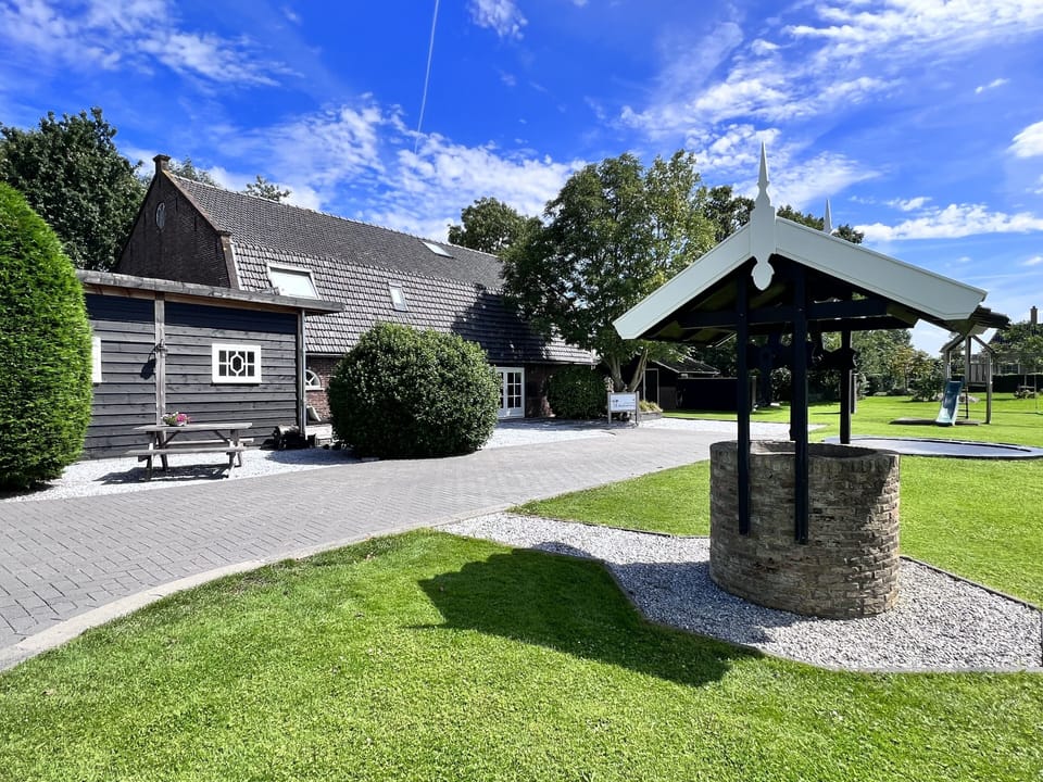 Gastenverblijf Rodenburg Hotel in South Holland (province)