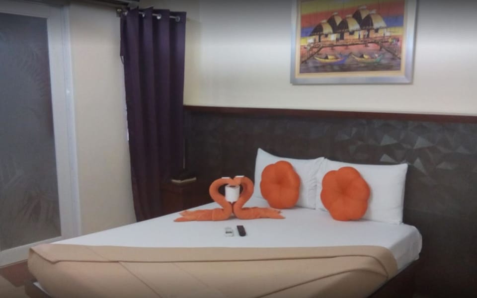 Deluxe Room, 2 Twin Beds | Rollaway beds, free WiFi, bed sheets