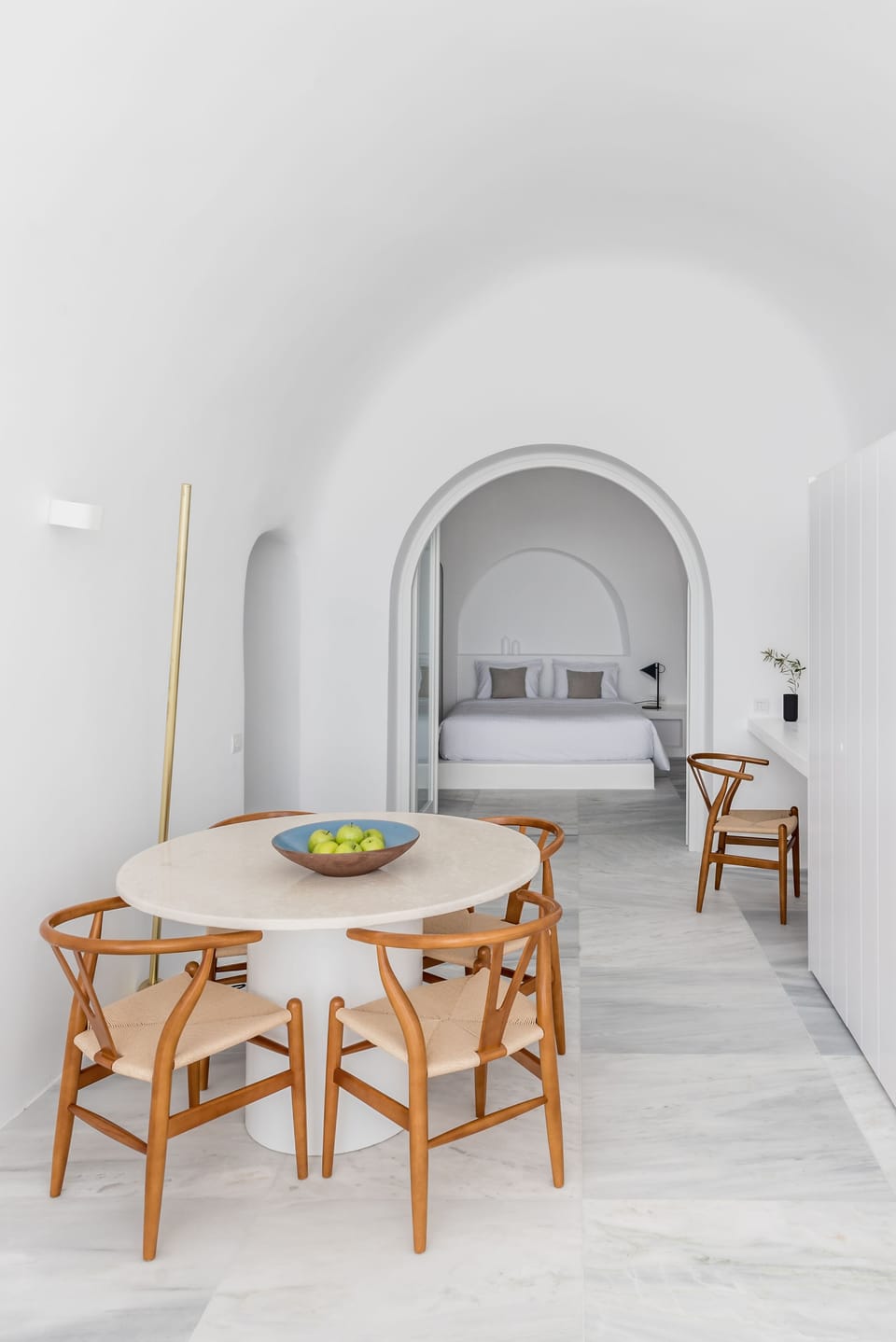 Villa (Kivotos) | Minibar, in-room safe, desk, soundproofing