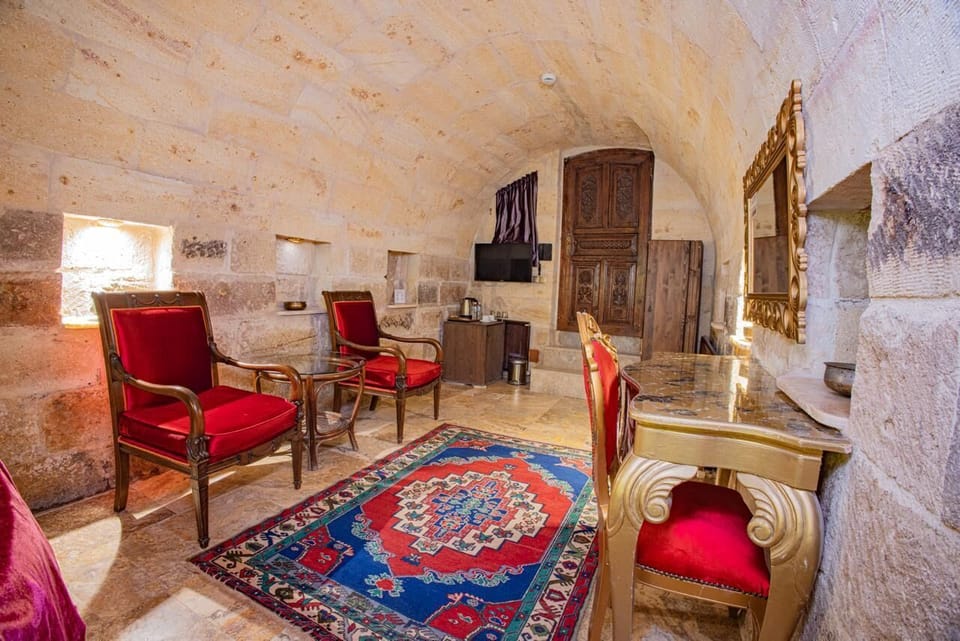 Suite 103, Hürrem Honeymoon Suite | Minibar, soundproofing, free WiFi, bed sheets