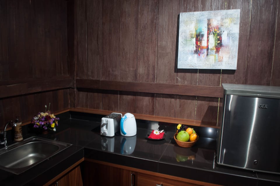 Premier Villa with Hill View | Private kitchen | Fridge, coffee/tea maker, electric kettle, toaster
