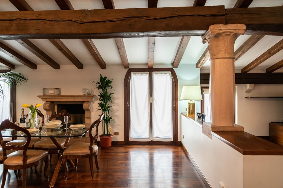 Apartment, 2 Bedrooms | Living room | TV