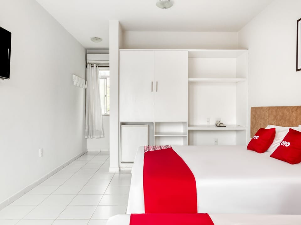 Triple Room (1 Double bed + 1 Single bed) | Minibar, iron/ironing board, free WiFi, bed sheets
