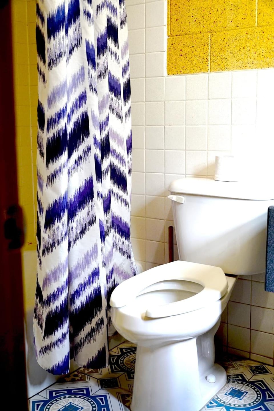 Savannah Inn and Suites Motel in Savannah