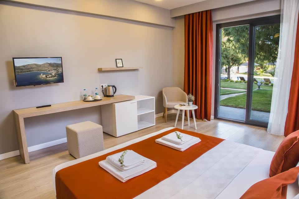 1 bedroom, minibar, in-room safe, desk