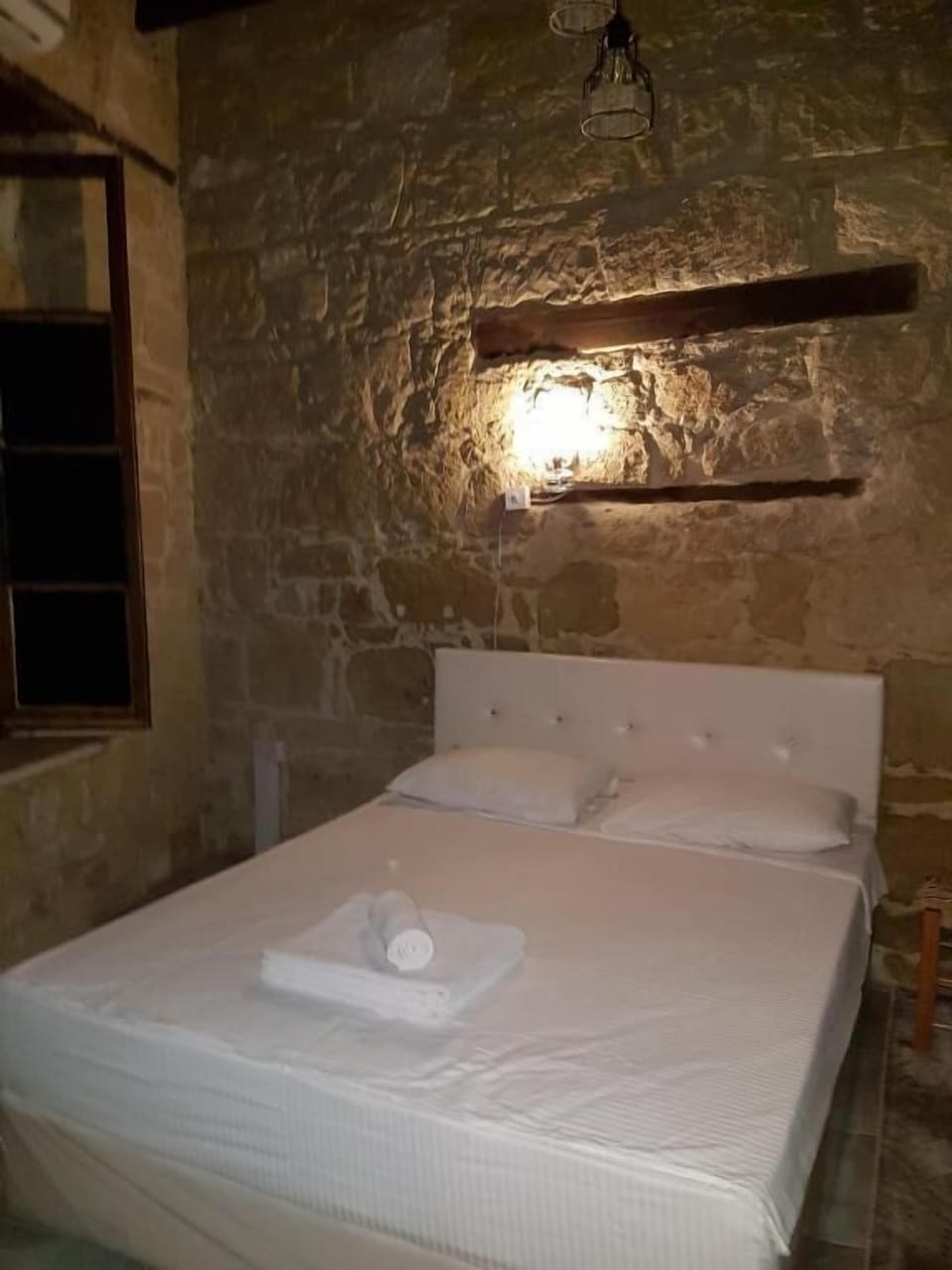 Standard Single Room | 1 bedroom, desk, soundproofing, WiFi (free)