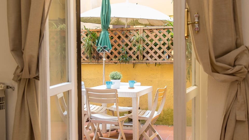 Apartment | Terrace/patio