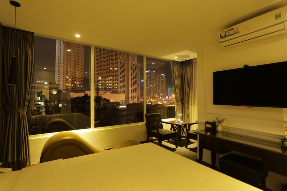 Deluxe Room, 1 Queen Bed | View from room