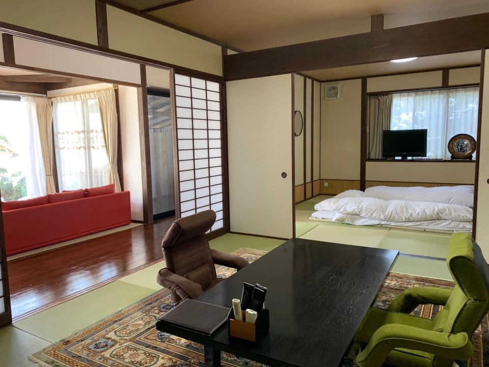 Deluxe Japanese Style Room with Private Open-air Bath, Annex Building | Minibar, in-room safe, soundproofing, WiFi (free)