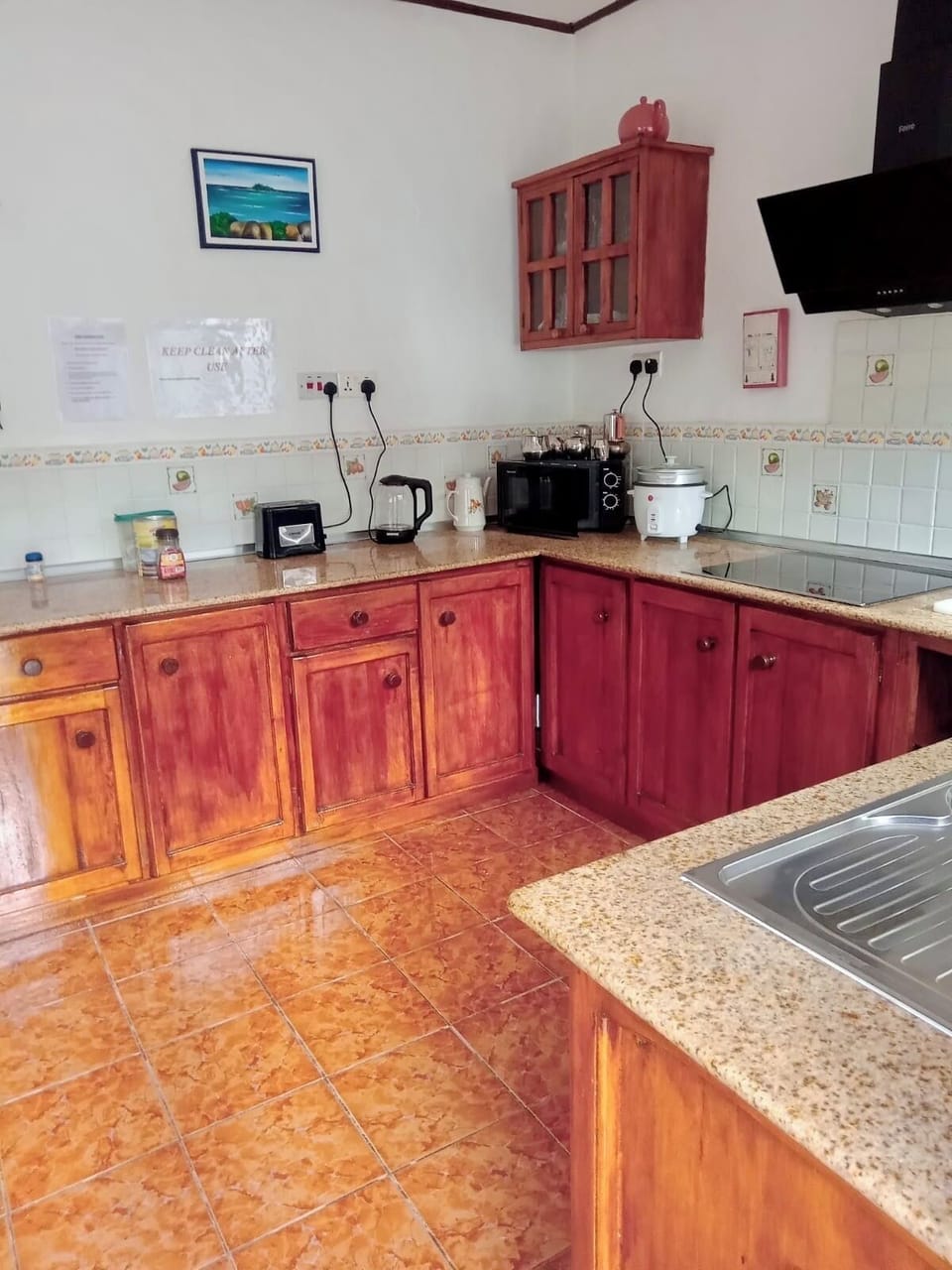 Basic Villa, 3 Bedrooms, Garden View | Private kitchen | Microwave, coffee/tea maker, electric kettle