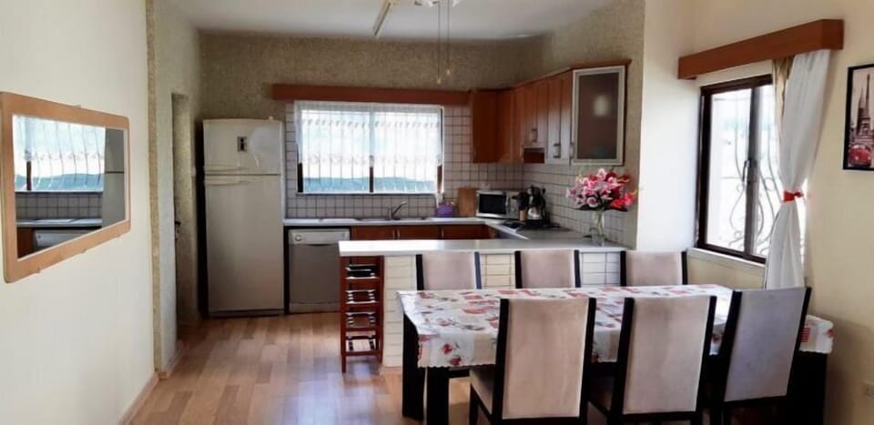Panoramic Villa, 3 Bedrooms, Balcony, Sea View | Living area | Flat-screen TV