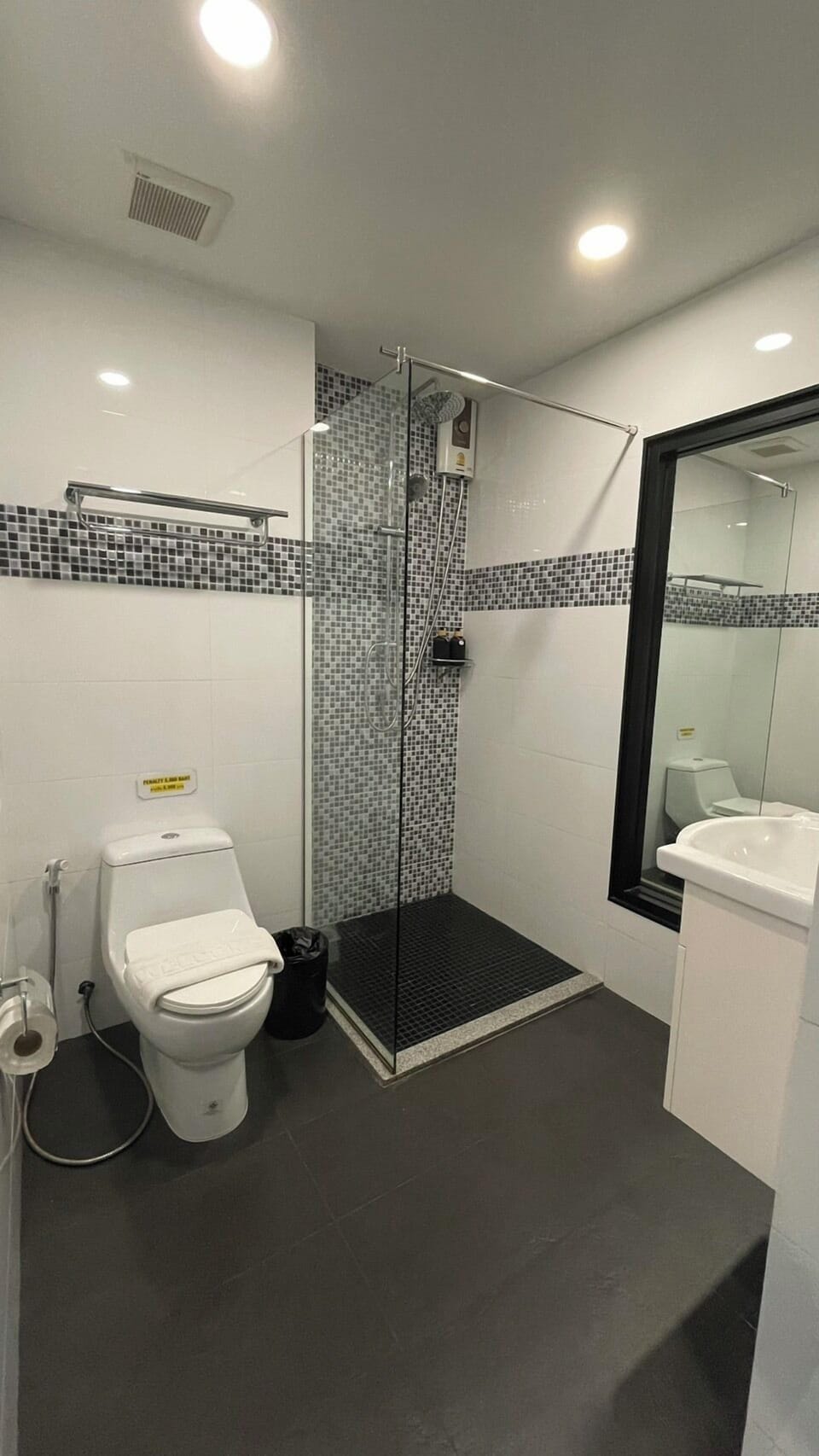 Shower, free toiletries, towels, soap