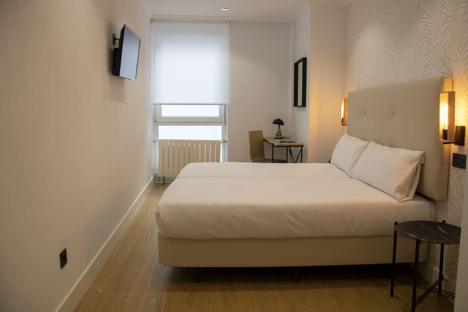 Standard Double Room | Desk, blackout drapes, free WiFi, bed sheets