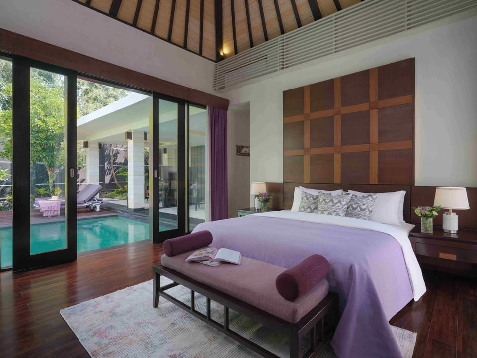 Deluxe Villa, Private Pool | Premium bedding, minibar, desk, free WiFi