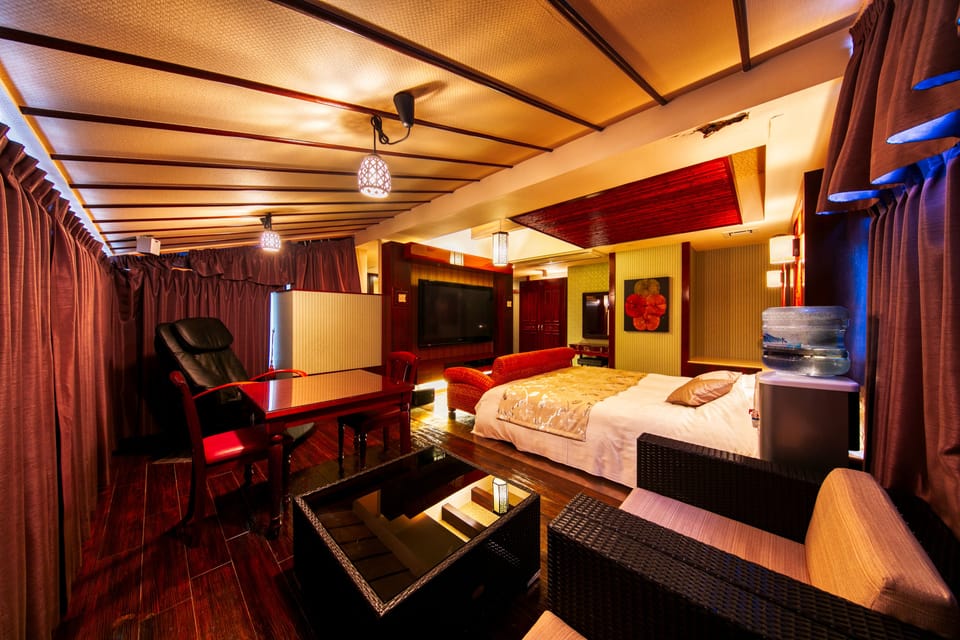 President Room  | Soundproofing, free WiFi