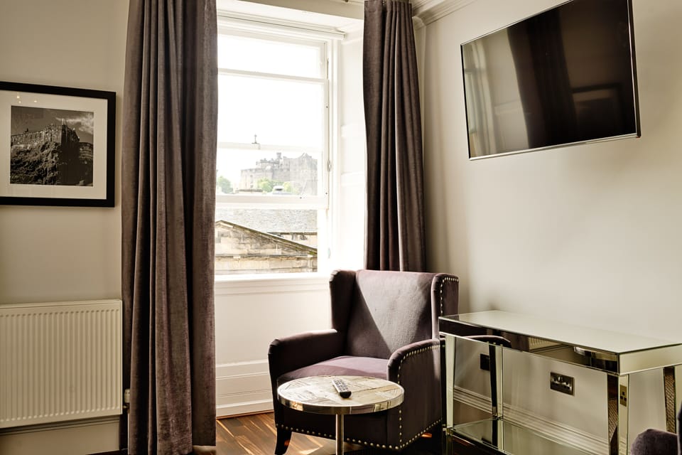 2 Bedrooms Apartment | 3 bedrooms, iron/ironing board, WiFi (free)