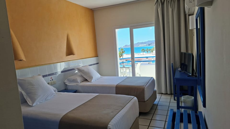 Double Room Single Use | Blackout drapes, iron/ironing board (on request), WiFi (free)