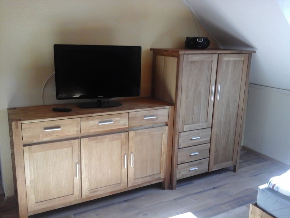 Basic Twin Room | Room amenity