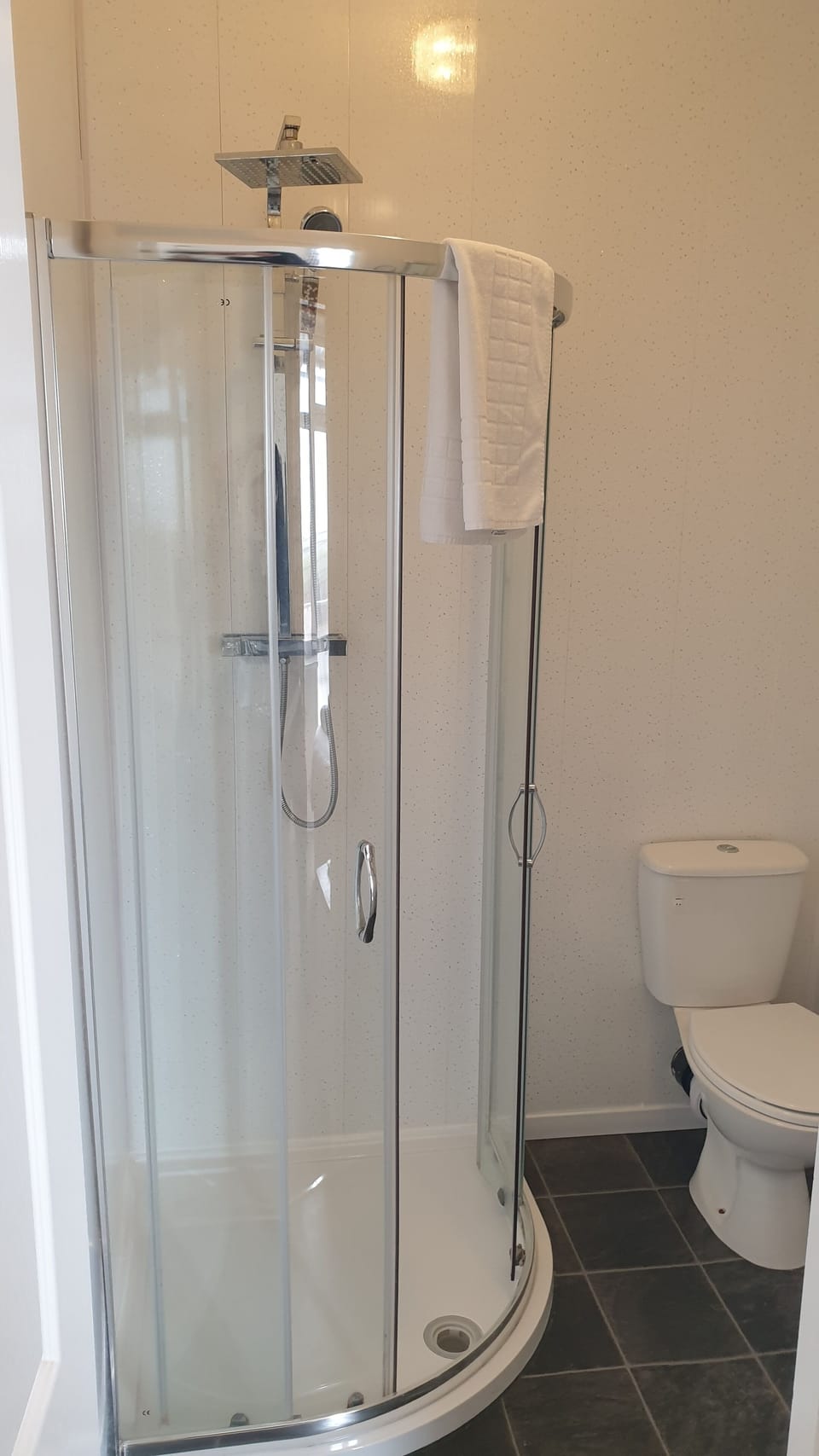 Family Room, Sea View | Bathroom | Shower, free toiletries, hair dryer, towels