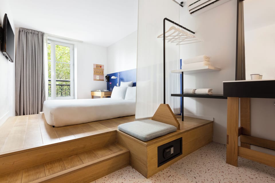 In-room safe, soundproofing, free cribs/infant beds, free WiFi