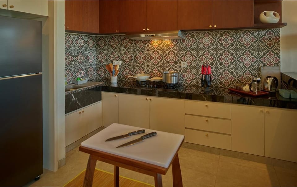 Comfort Apartment | Private kitchen | Coffee/tea maker, electric kettle