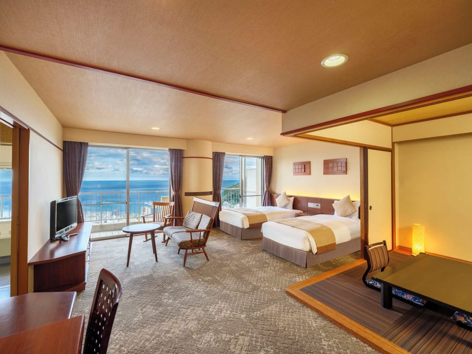 In-room safe, desk, free WiFi, bed sheets
