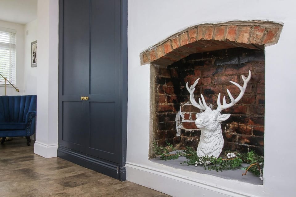 Luxury Cottage, Ensuite (Bungalow ) | Shared kitchen | Highchair