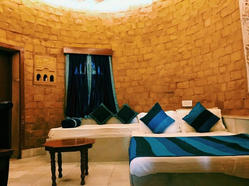 Executive Room | Premium bedding, soundproofing, iron/ironing board, cribs/infant beds