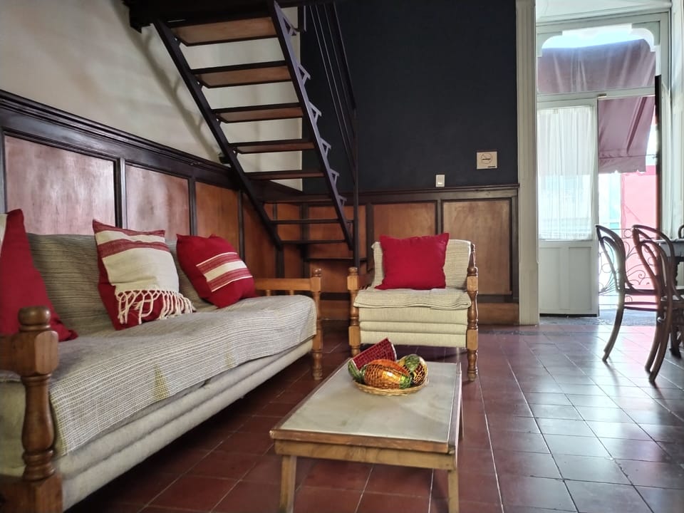 Superior Studio Suite, 2 Queen Beds | Living area | Flat-screen TV, Netflix