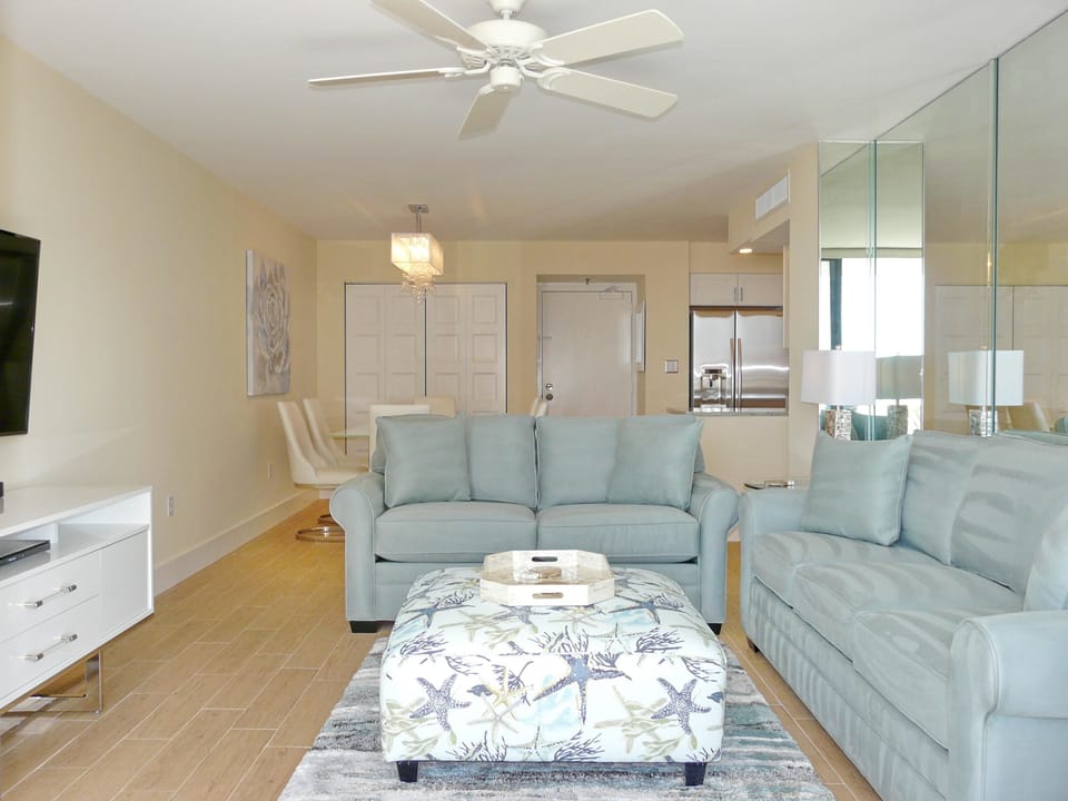 Condo, 1 King Bed with Sofa bed (Inviting condo on beach with pool and) | Living area | Flat-screen TV